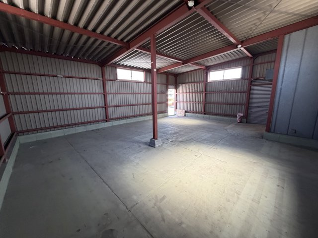 田島6丁目倉庫