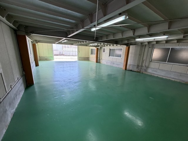 田島6丁目倉庫