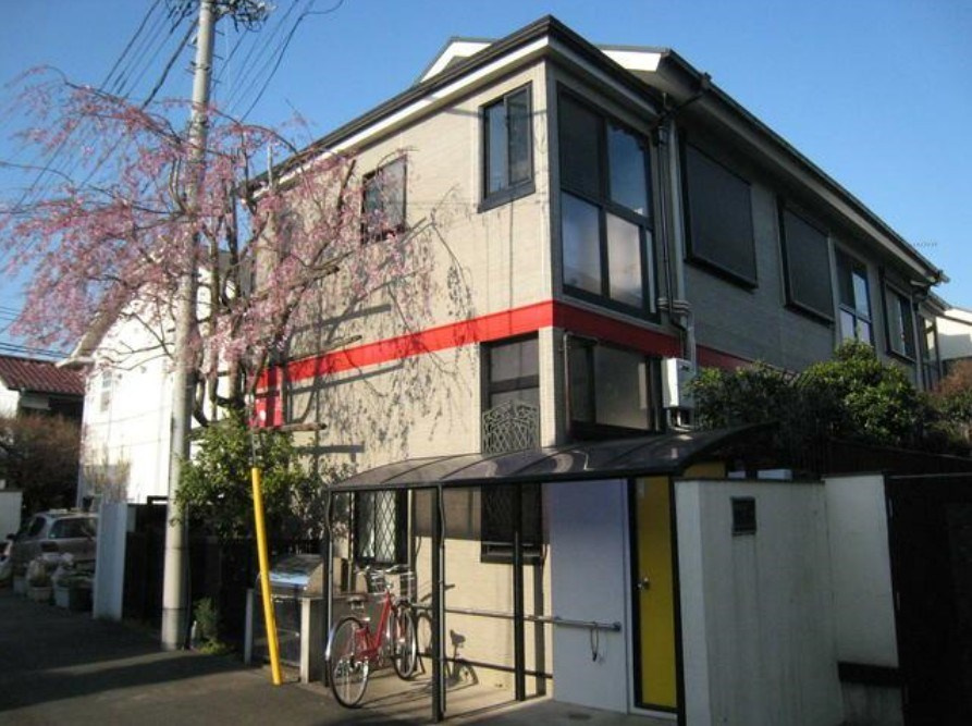 SAKURA HOUSE