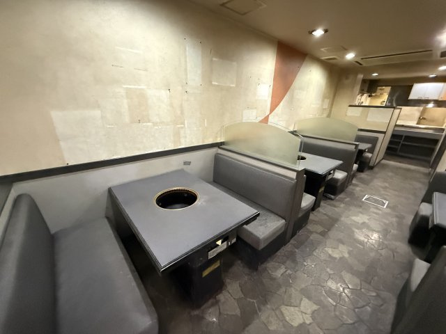  焼肉店跡２階建店舗