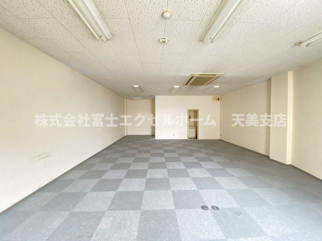 株式会社アジア商事ビルのロビー
