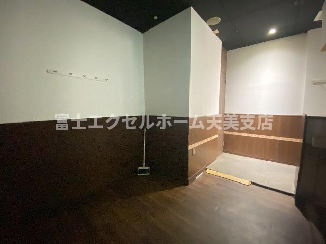 あべのマルシェの内装