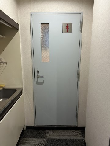 大阪谷町ビルのトイレ
