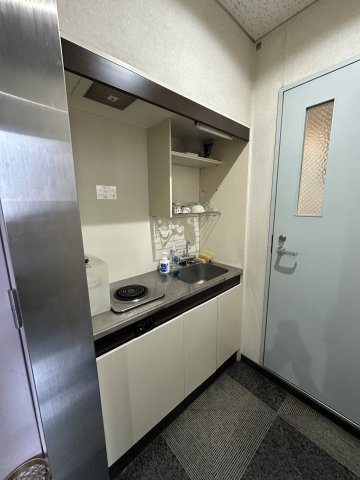 大阪谷町ビルのキッチン