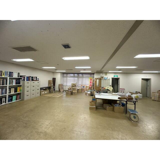 万葉ハイツ小阪菱屋西の洋室