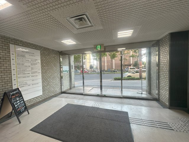 大阪市中央区谷町９丁目の事務所のロビー