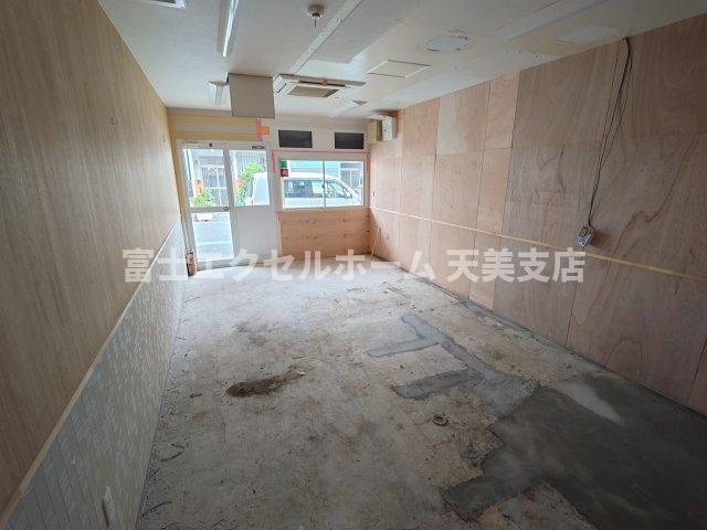 中長尾町那須店舗事務所のその他