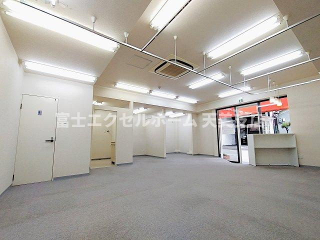 パークサイドマンション　の内装