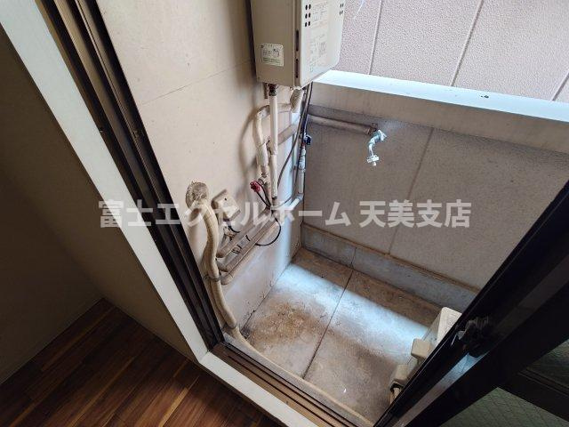 堺市堺区竜神橋町１丁の店舗事務所のバルコニー