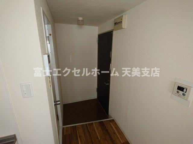 堺市堺区竜神橋町１丁の店舗事務所の玄関