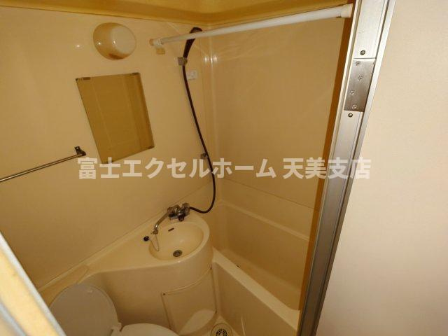 堺市堺区竜神橋町１丁の店舗事務所の浴室