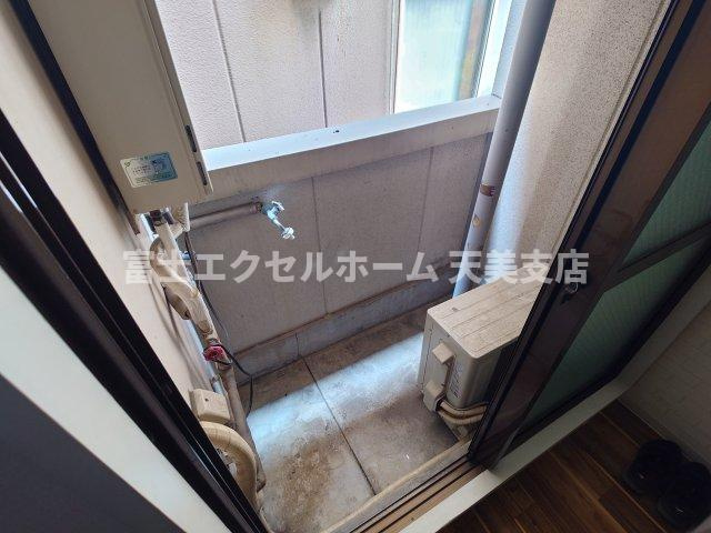 堺市堺区竜神橋町１丁の店舗事務所のバルコニー