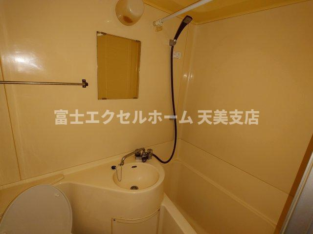 堺市堺区竜神橋町１丁の店舗事務所の洗面所