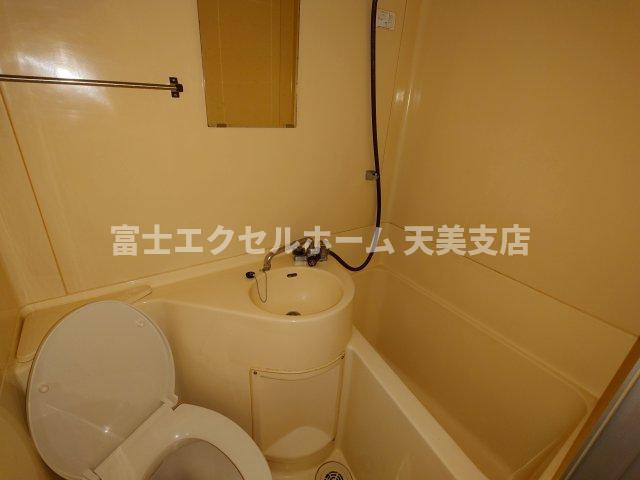 堺市堺区竜神橋町１丁の店舗事務所の洗面所