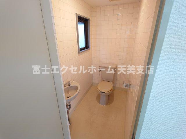 阪南ビルの玄関
