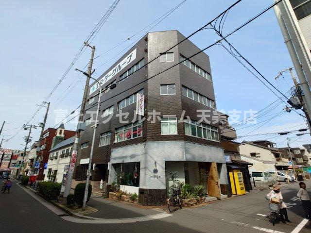 横井ビルの外観