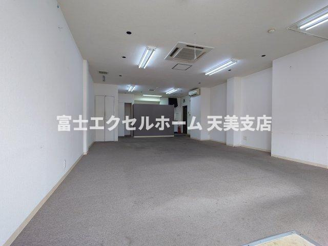  ベルメゾン御陵Ⅰのロビー