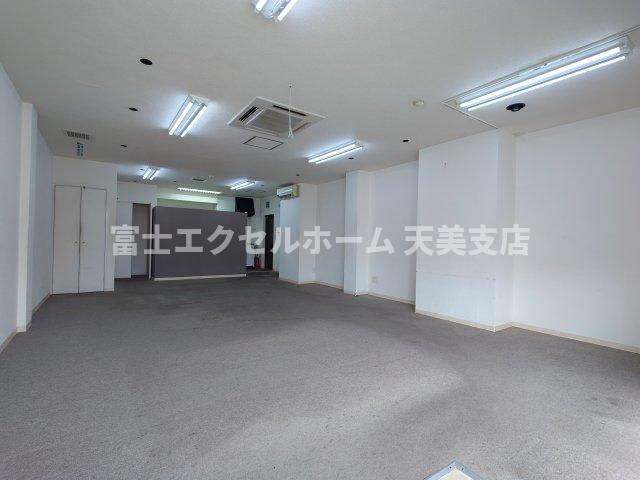  ベルメゾン御陵Ⅰのロビー