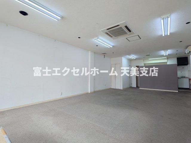  ベルメゾン御陵Ⅰのロビー
