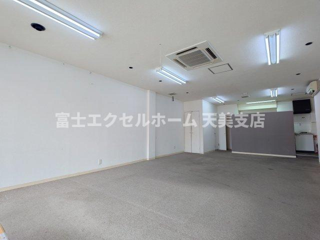  ベルメゾン御陵Ⅰのロビー