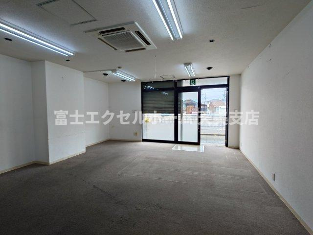  ベルメゾン御陵Ⅰのロビー