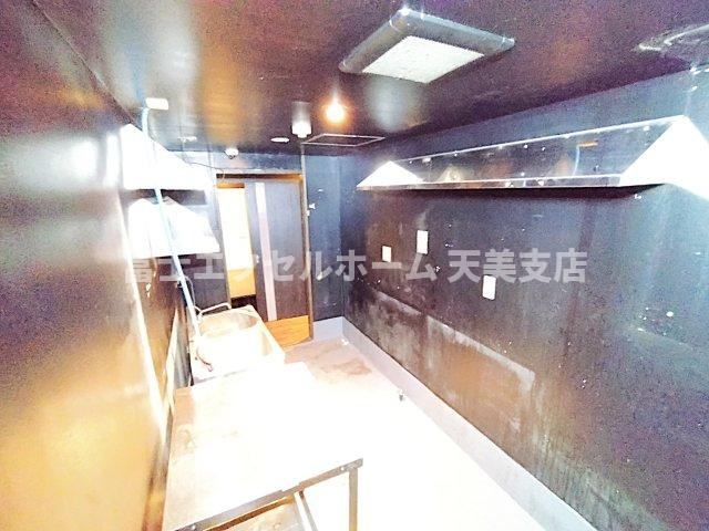  新栄プロパティー堺東駅前のキッチン