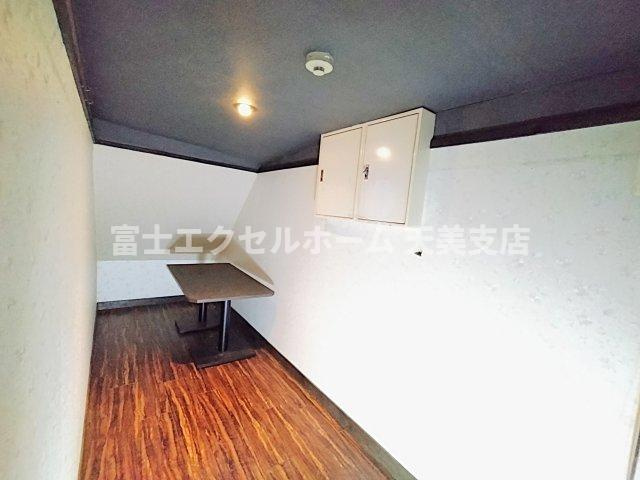  新栄プロパティー堺東駅前の内装