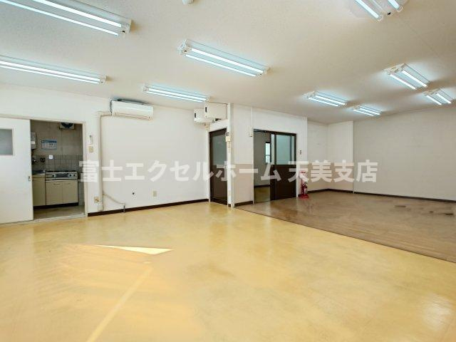 オークハイツのロビー