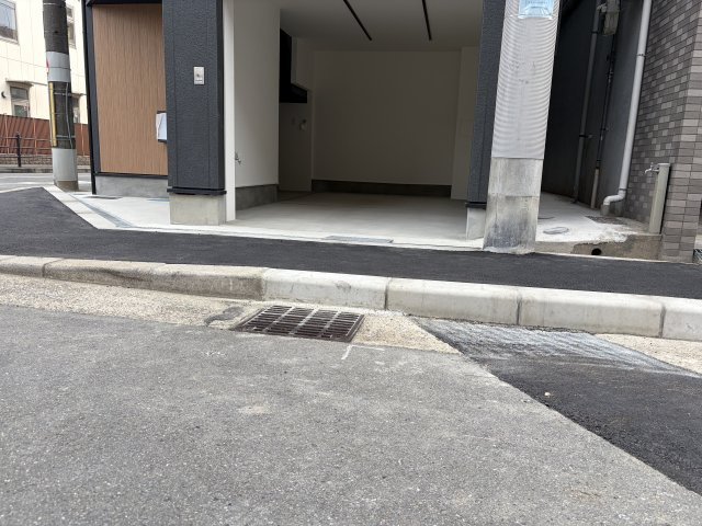 東淀川ガレージハウス