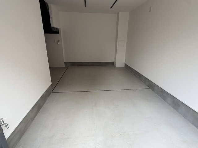 東淀川ガレージハウス