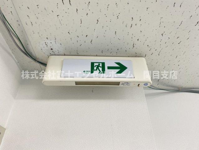 谷四パークヴィラ１階貸事務所の設備