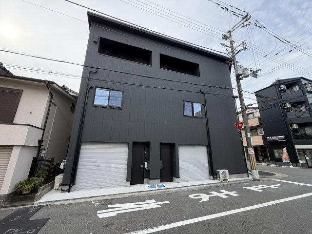 東淀川ガレージハウス