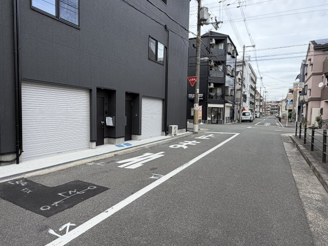 東淀川ガレージハウス