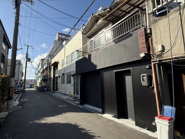 ヒガシオオサカシキヅリの外観