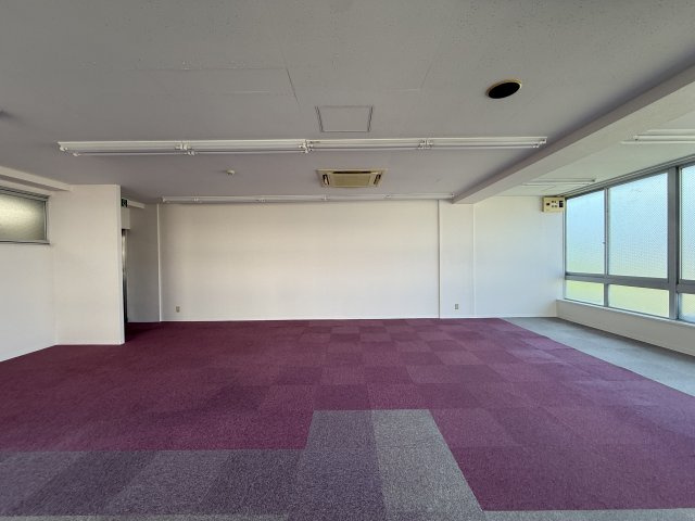 エス・ティビル旭町の内装