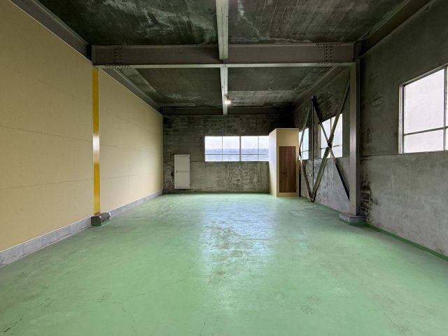 花園東町２丁目倉庫