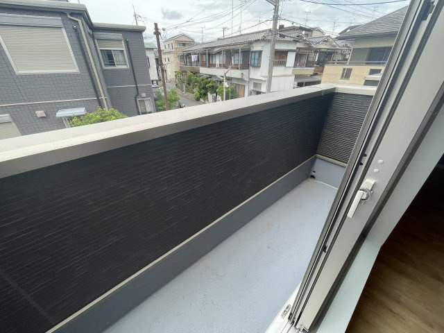 MONO Place 摂津のバルコニー