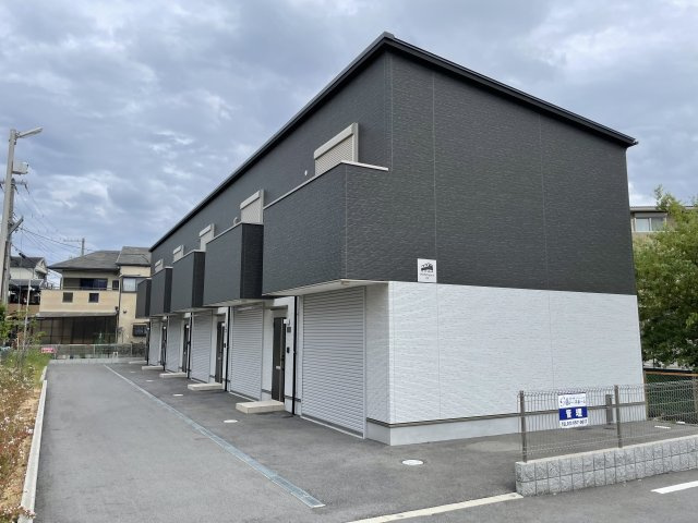 MONO Place 摂津の外観