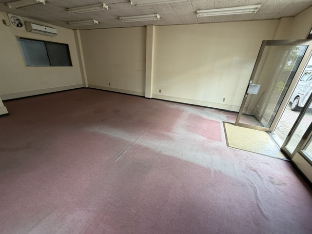 鳥飼本町5丁目倉庫