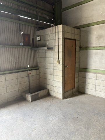 玉串町東2丁目倉庫