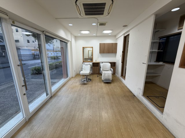 スマイリングコート店舗