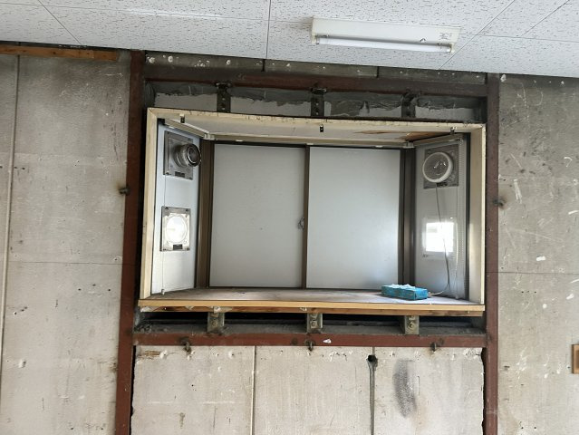 日栄ビル3号館の駐車場