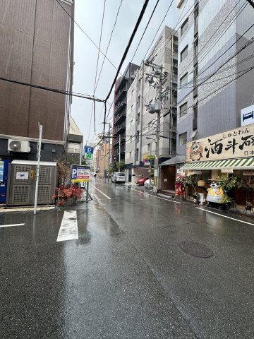 大阪市中央区道頓堀１丁目の店舗事務所の駐車場