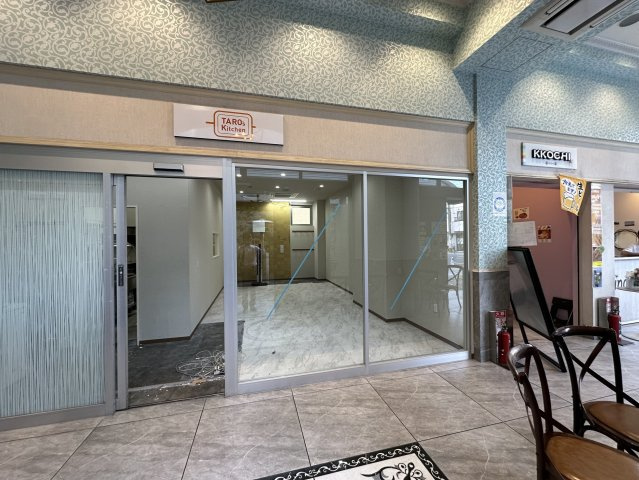 FIVE HOTEL OSAKAのエントランス