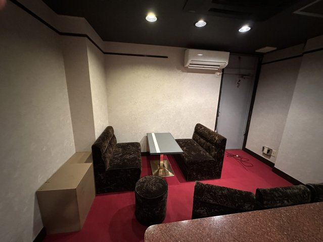 ハロー小阪の内装
