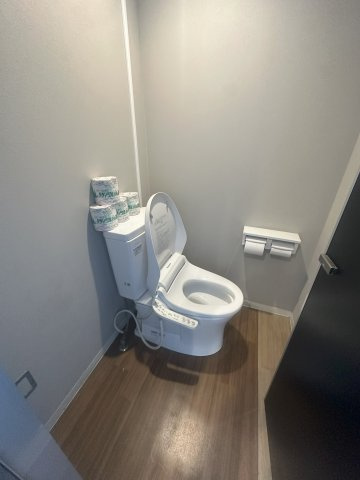 リアライズ堺筋本町ビルのトイレ