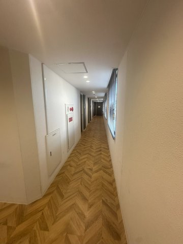 リアライズ堺筋本町ビルのロビー
