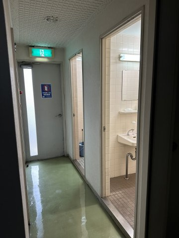 大阪市天王寺区東高津町の事務所のトイレ