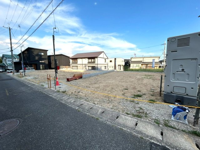 クレードルガーデン下滝野　第10　2号棟の駐車場