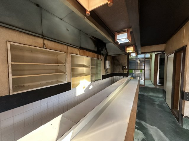 永和１丁目貸店舗付き住宅の設備